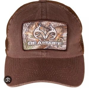 NWT Realtree Camo Edge Chocolate Brown Patch Snap Back Hat